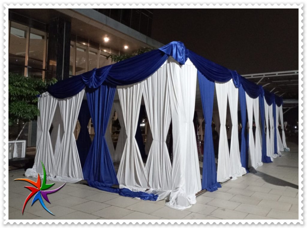 Rental Tenda Plafon Dinding Tirai Pilamin Biru Putih Jakarta 