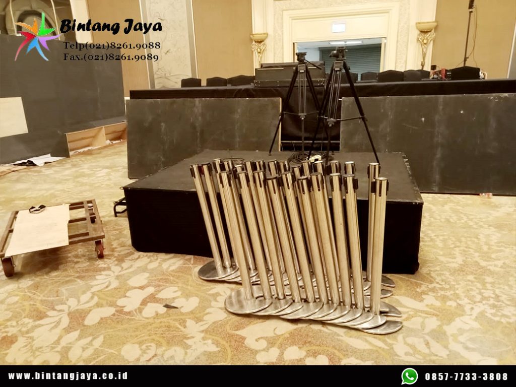 Sewa tiang antrian VIP kota Purwakarta Booking 0878.8537.7555