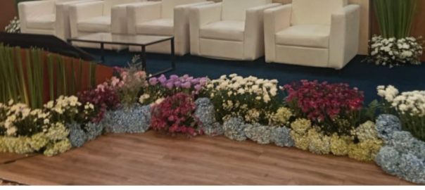 Sewa Kursi Sofa Minimlais Putih Area Tangerang Kota