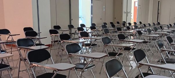 Sewa Kursi Seminar Workshop Kuliah Event Jakarta