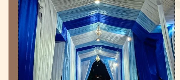 Sewa Tenda Dekor serut Tirai Putih Biru Dan Meja Kursi Jakarta