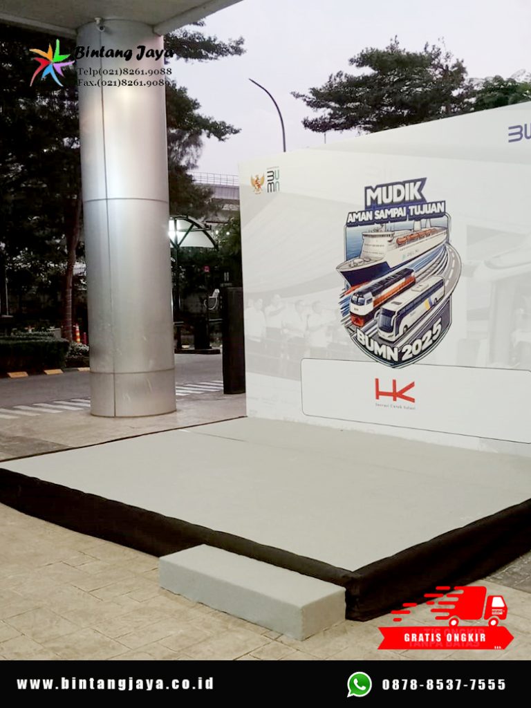 Rental Panggung Karpet Abu abu Dan Backdrop Out Door Area Jakarta
