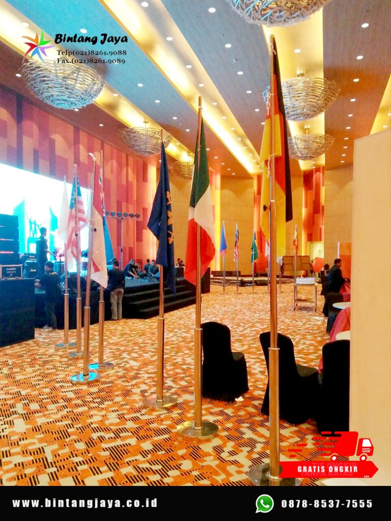Jasa Sewa Tiang Bendera VIP Satinless di Jakarta