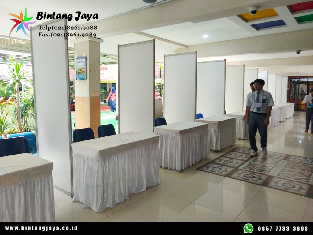 Sewa Partisi Sekat Pembatas Stand Acara Di Jakarta