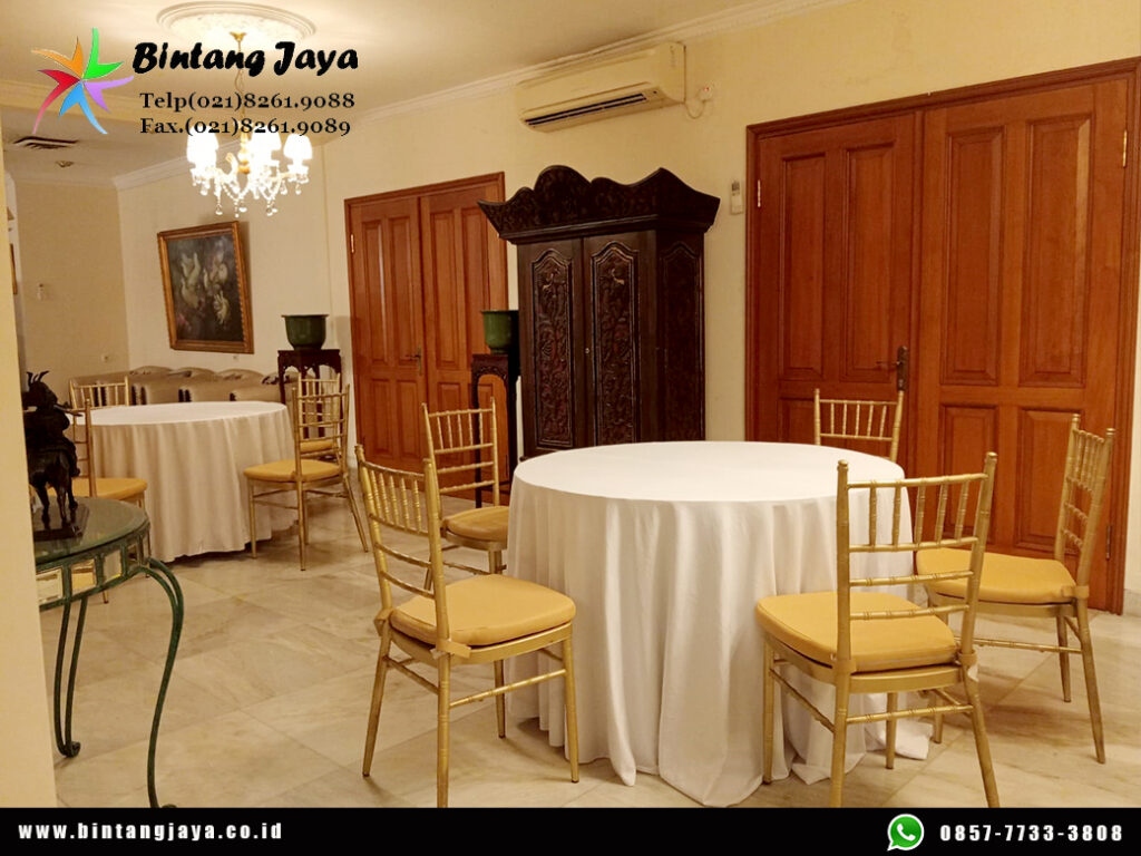 Sewa Round Table Cover Tebar Set Kursi Tiffany Gold Depok