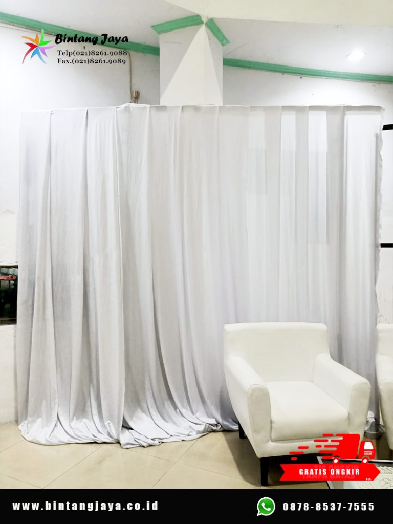 Sewa Tirai Putih Dinding Pembatas dan Penutup Area Event Jakarta