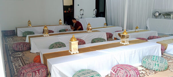 Rental Karpet Permadani Cokelat dan Meja Lesehan Kotak Jakarta