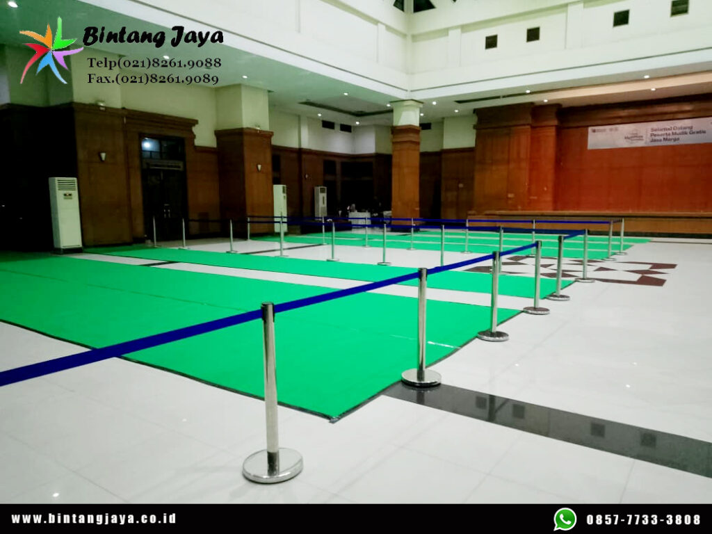 Sewa Tiang Antrian Sabuk untuk Event, Mall dan Pameran