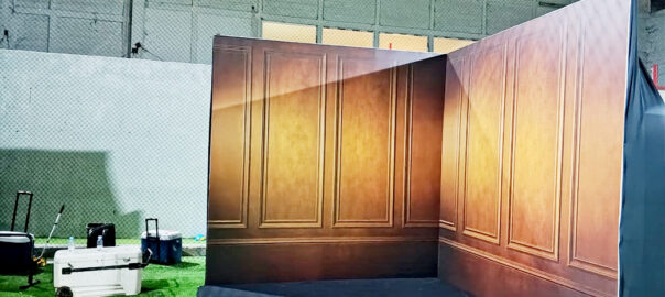 Sewa Backdrop untuk Area Foto, Panggung, dan Branding Event