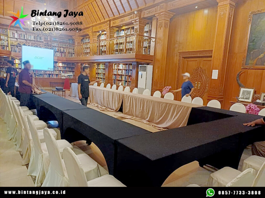 Sewa Meja Barstool dan Meja IBM Event Wisma Habibie Jakarta