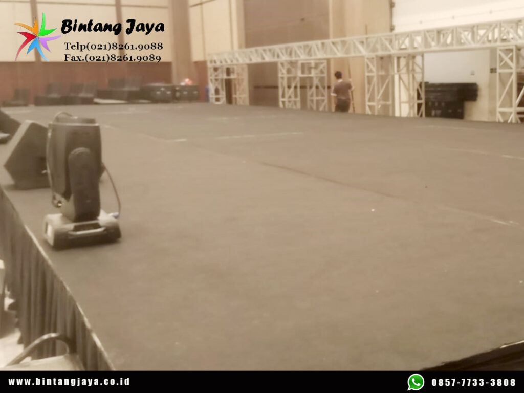 Sewa Panggung Cover Karpet Hitam Event Lippo Kuningan