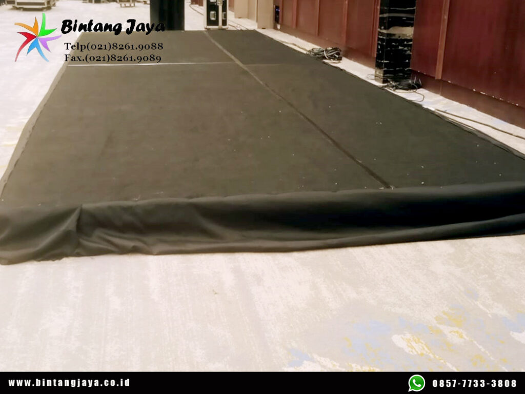 Sewa Panggung Cover Karpet Hitam Event Lippo Kuningan