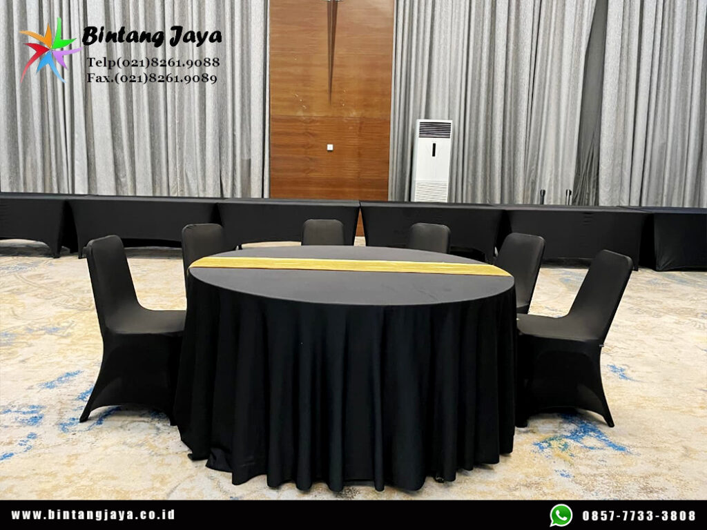 Rental Meja, Kursi Cover Hitam Bersih Wangi Jakarta