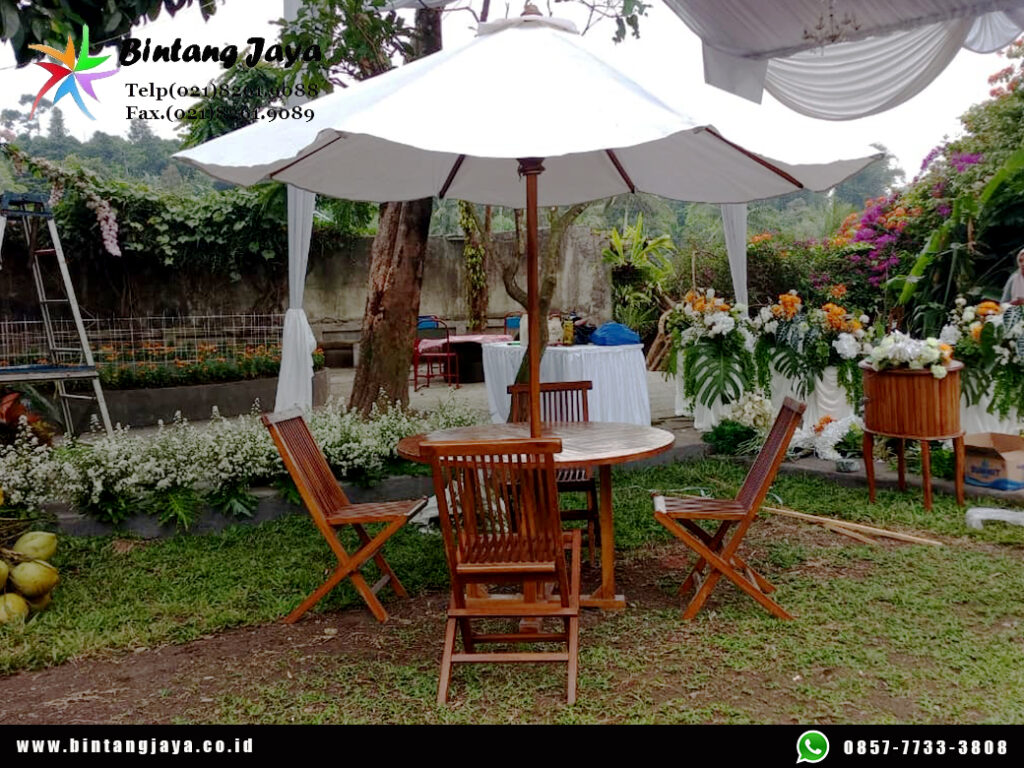 Rental Tenda Parasol untuk Lounge Outdoor dan Area Hospitality