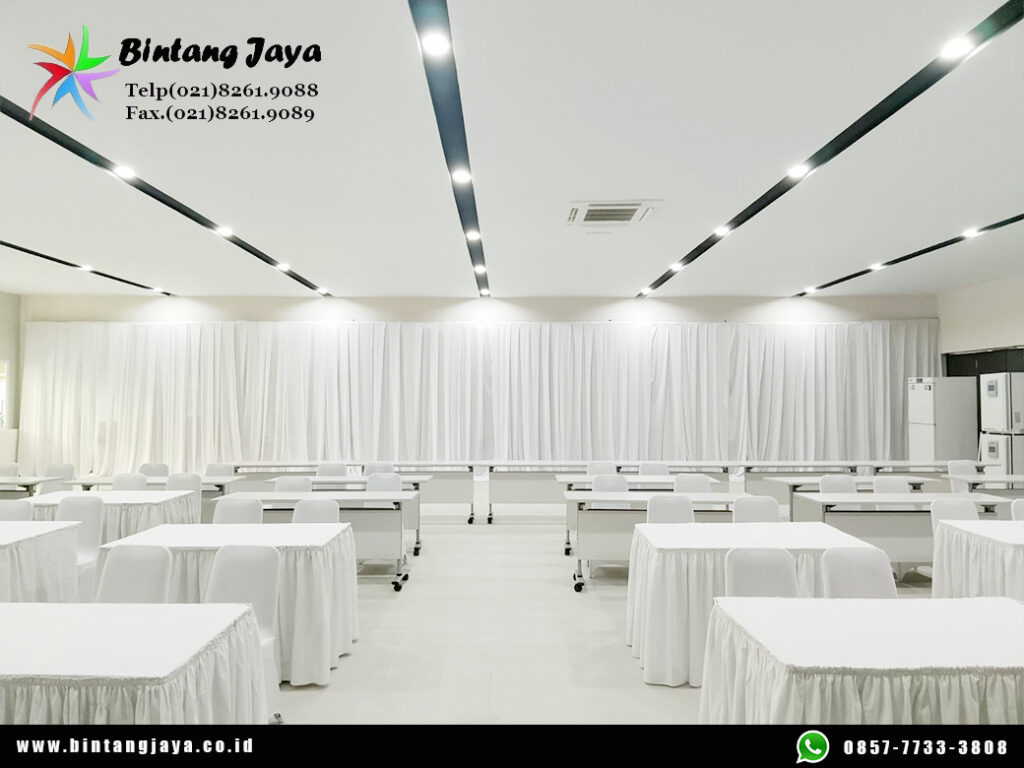 Sewa Tirai Putih Bahan Filamin Area BSD Tangerang