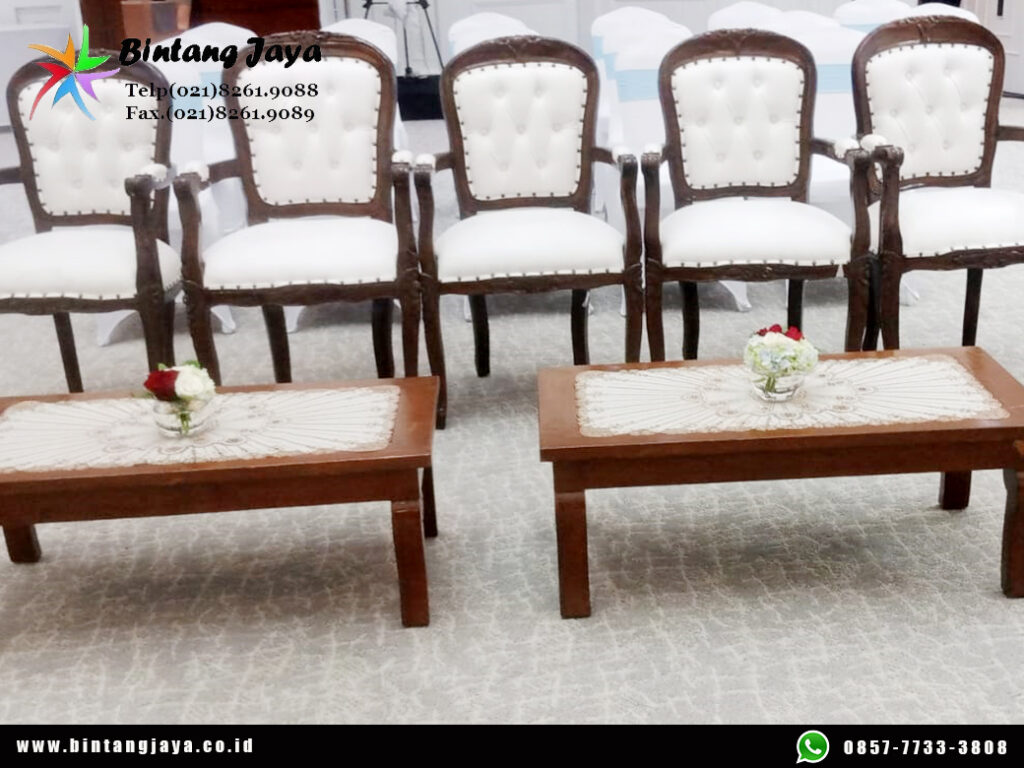 Sewa Meja Bulat, Meja IBM, Arm Chairs Bogor untuk Event yang Nyaman dan Profesional