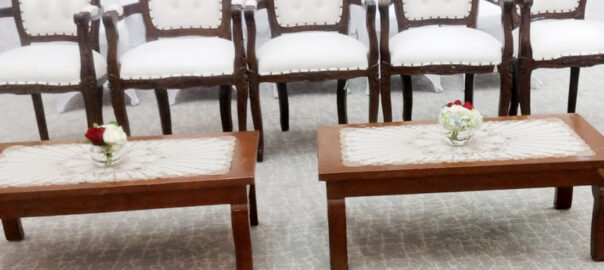 Sewa Meja Bulat, Meja IBM, Arm Chairs Bogor untuk Event yang Nyaman dan Profesional
