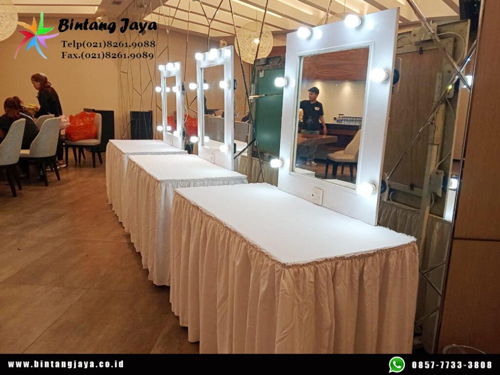 Sewa Meja Kaca Rias Putih Jakarta untuk Makeup Artist dan Beauty Event