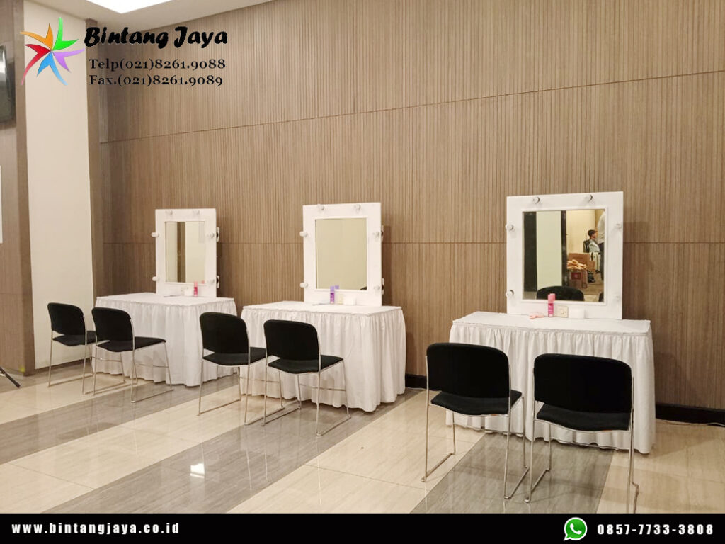 Sewa Meja Kaca Rias Putih Jakarta untuk Makeup Artist dan Beauty Event