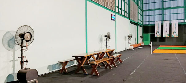 Rental Tirai Hitam, Misty Cool, Panggung, Meja Taman Bandung untuk Event Indoor dan Outdoor