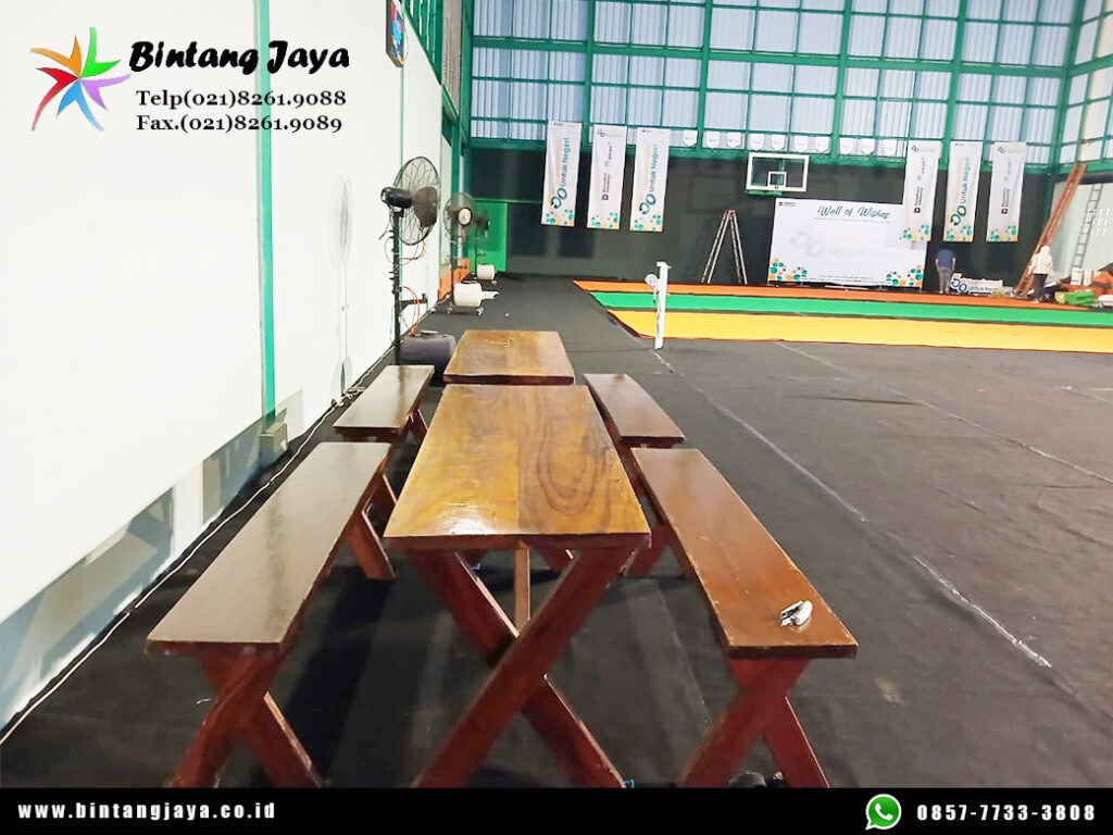 Rental Tirai Hitam, Misty Cool, Panggung, Meja Taman Bandung untuk Event Indoor dan Outdoor