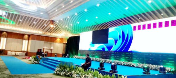 Sewa Panggung Karpet Biru Premium untuk Instansi dan Perusahaan