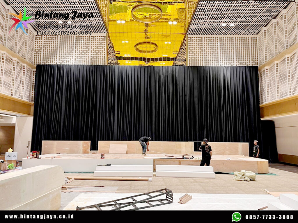 Sewa Tirai Hitam Skirting Jakarta Bikin Stage Event Lebih Elegan & Rapi