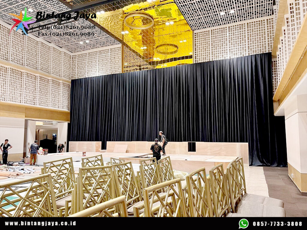 Sewa Tirai Hitam Skirting Jakarta Bikin Stage Event Lebih Elegan & Rapi