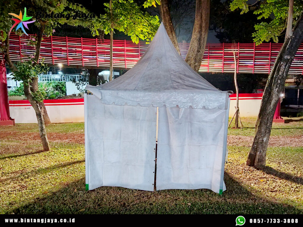 Sewa Sarnafil, Tiang Bendera, Arm Chairs, Kursi, Meja, Panggung Jakarta untuk Event Profesional