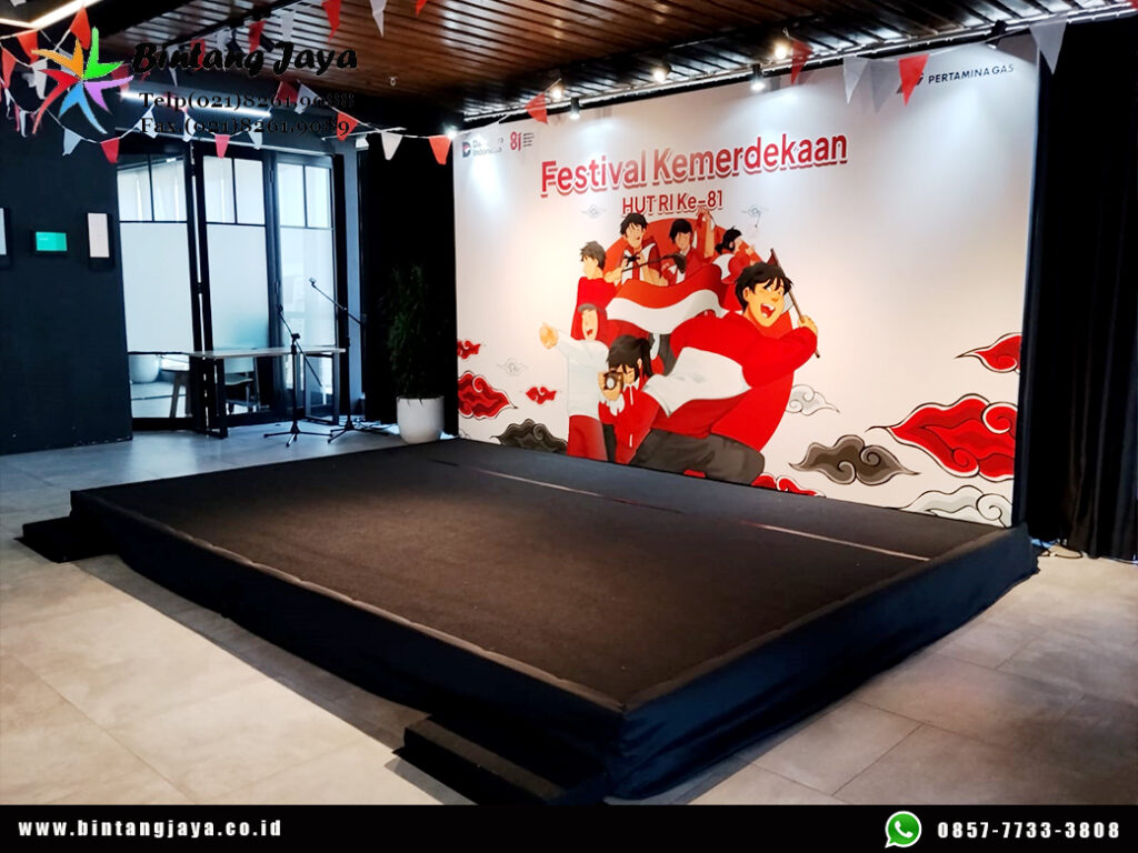Sewa Panggung Cover Karpet Hitam Event PERTAMINA Jakarta untuk Acara Profesional