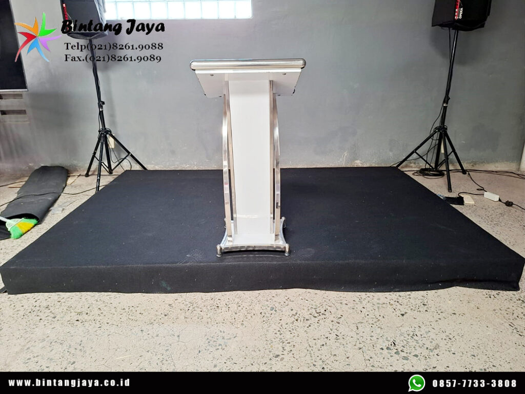 Sewa Panggung Cover Karpet Hitam Event PERTAMINA Jakarta untuk Acara Profesional