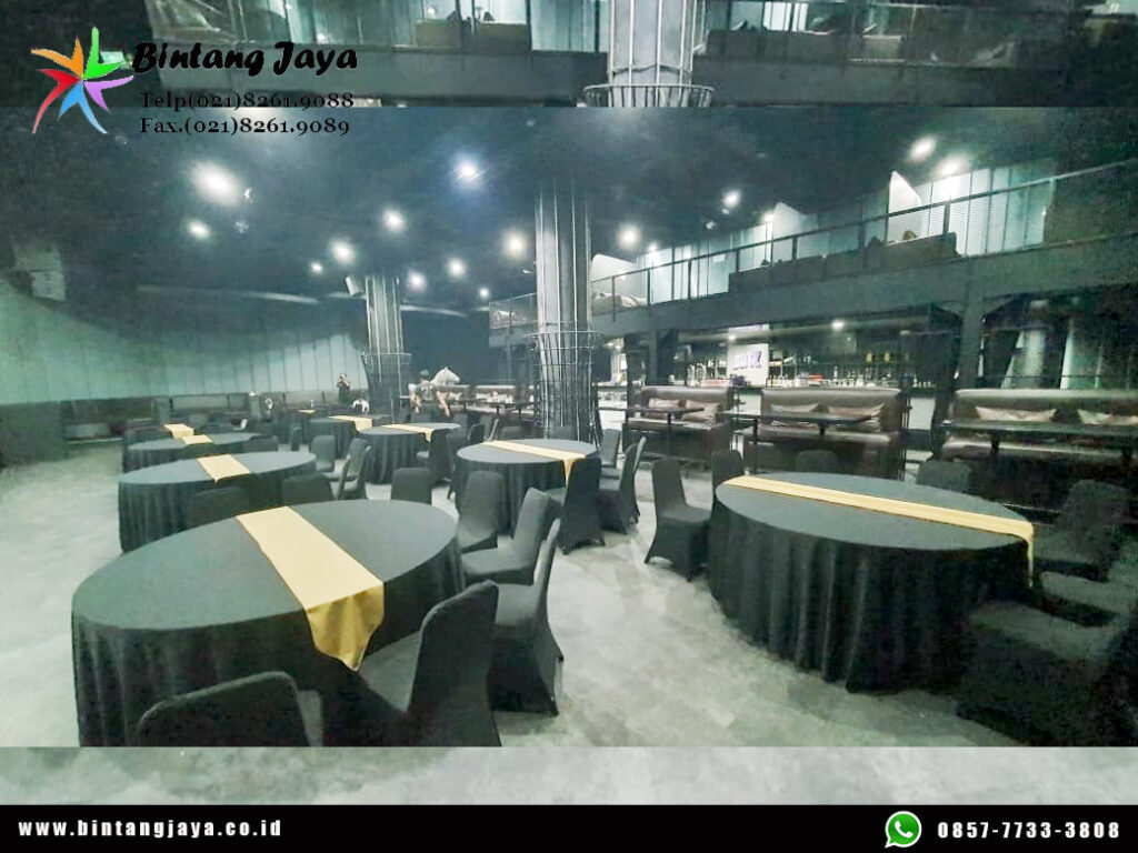 Sewa Meja Bundar Taplak Hitam Kursi Susun Sarung Kursi Hitam Jakarta