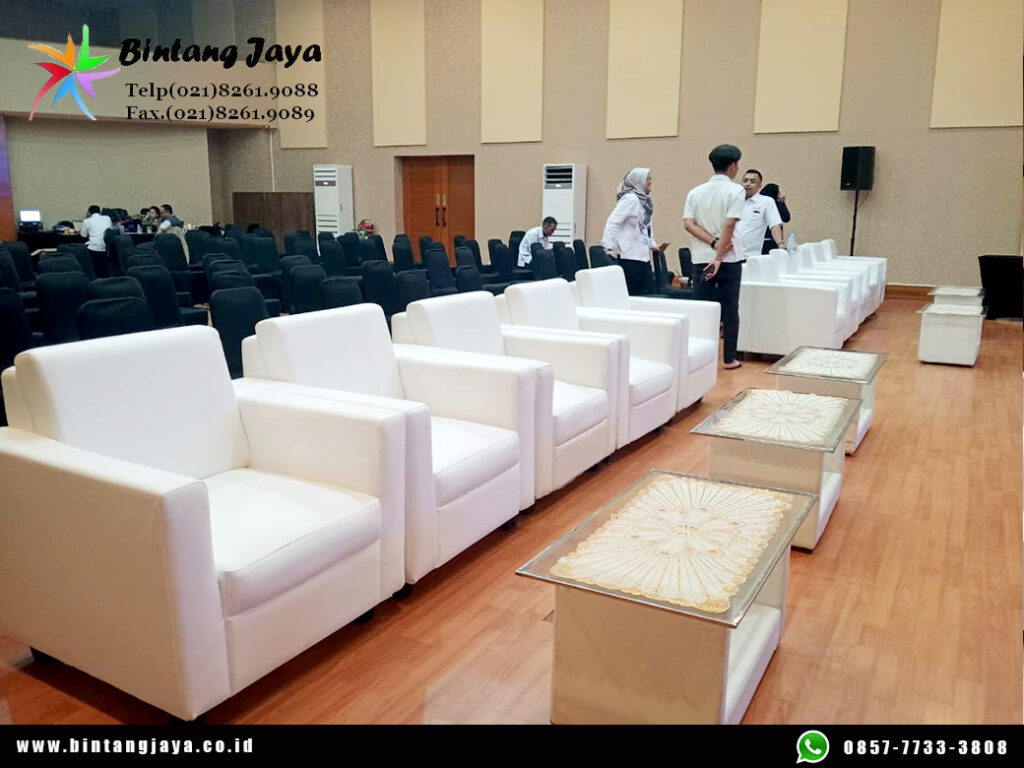 Sewa Sofa dan Kursi VIP Kayu Jakarta 087885377555
