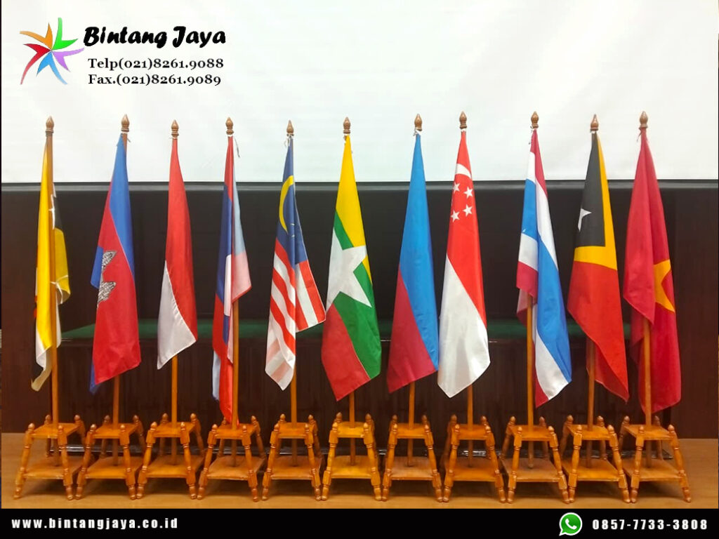 Sewa Tiang Bendera Pataka VIP Kayu Jakarta 085777333808