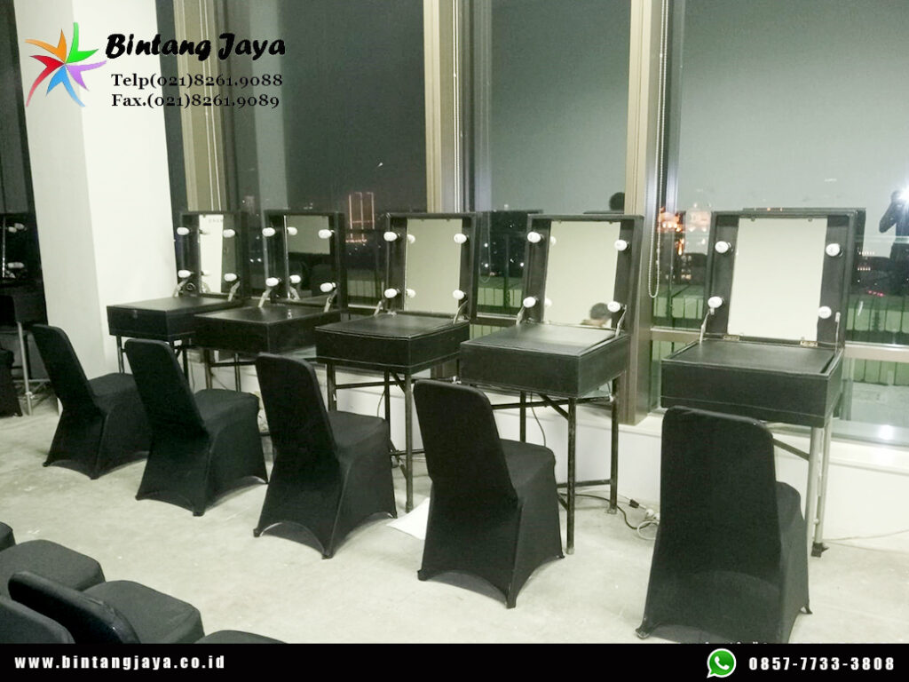 Sewa Meja Cermin Rias dan Kursi Senayan Jakarta untuk Makeup Artist & Backstage